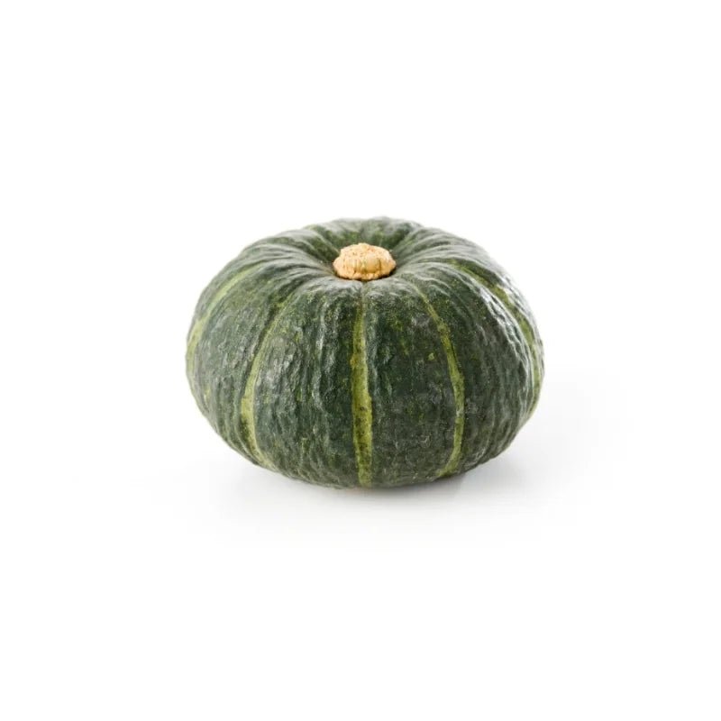 Fresh Japanese pumpkin, whole kabocha squash, 1500–1700g per piece isolated on white background