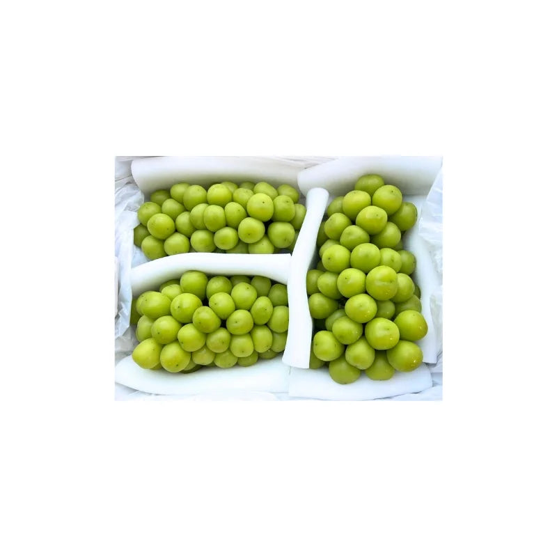 องุ่นไซมัสแคทเปลือย 3-4 ช่อ/ตะกร้า