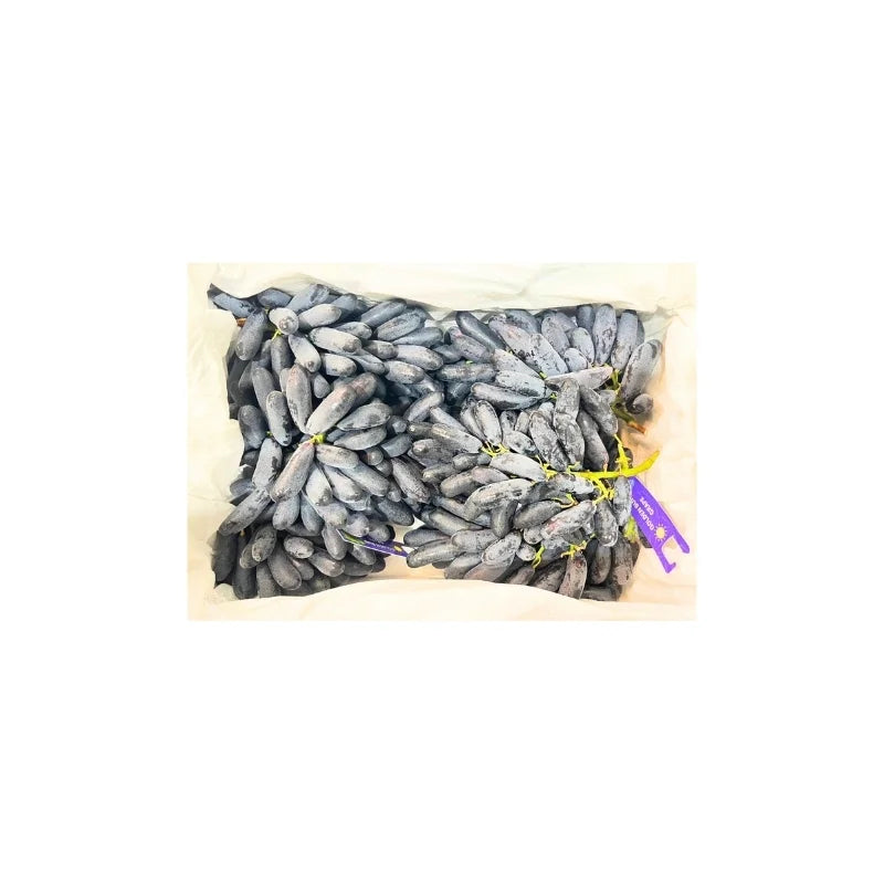 องุ่นดำแม่มด 3.3-3.5 กก./ตะกร้า