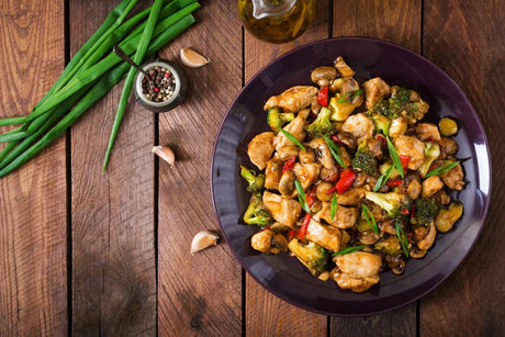 Recipe: Spicy Market Stir-Fry Chicken with Broccoli, Mushrooms, and Cayenne Peppers - Bangkok FreshLink