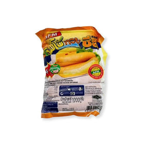 AFM jumbo cheese sausage, large sausage with cheese filling, 1000g pack isolated on white background