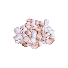 Chinese garlic whole cloves, fresh separated cloves, 500g pack isolated on white background