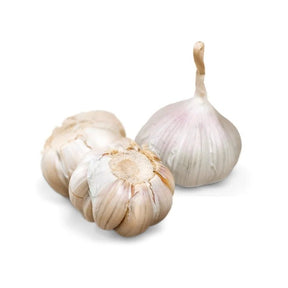 Organic Chinese garlic bulbs, fresh white cloves, 200g pack isolated on white background