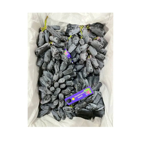 Golden Sun Witch Black Grapes Purple Box (Total Weight Including Basket 3.8kg)