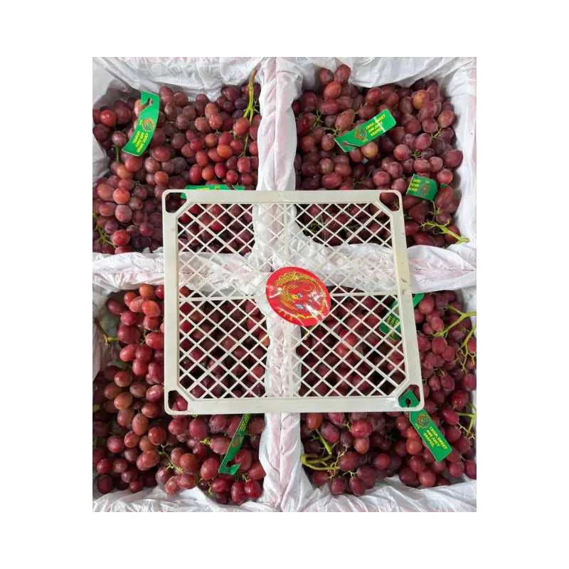 JTX Swan Brand Lychee-Flavored Seedless Red Grapes (Total Weight Including Basket 4.8kg)