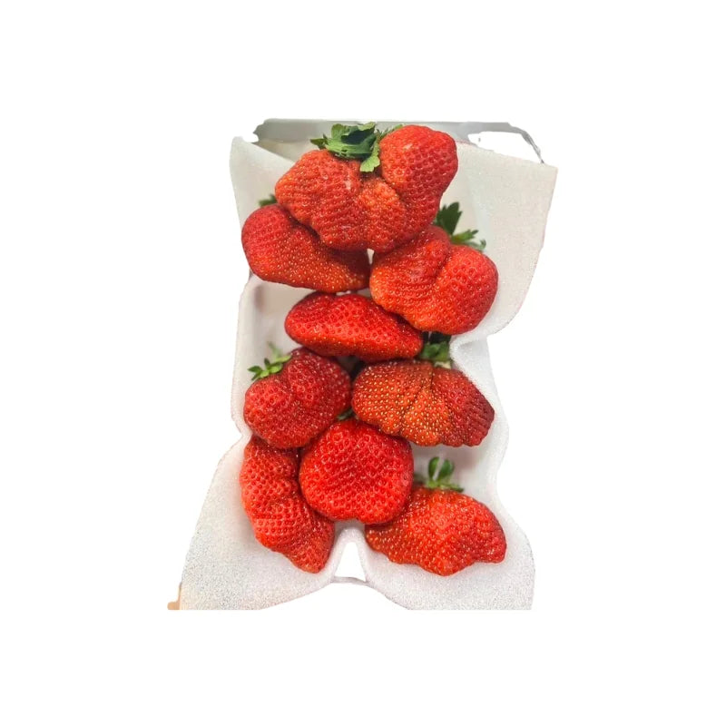 สตรอว์เบอร์รี่ญี่ปุ่นอะมาโอะ 250 กรัม 2แพ็ค/ถาด