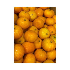 Fresh mandarin oranges, sweet easy-peel citrus, 2kg pack isolated on white background
