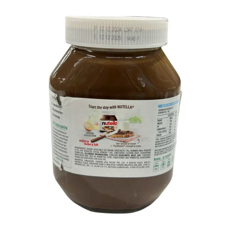 Nutella Hazelnut Spread (1000 g Jar)