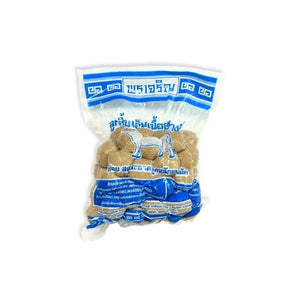 Porncharoen beef tendon meatballs, chewy beef balls with tendon, 500g pack isolated on white background