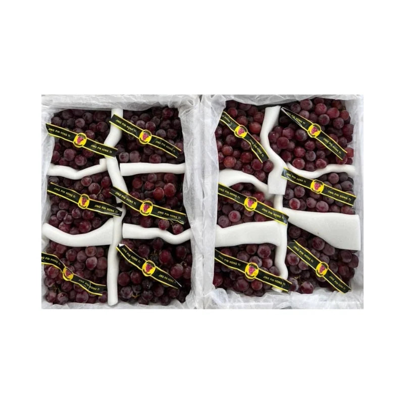Red Grapes with Seeds Per Box