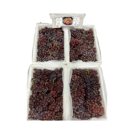 WK Brand Red Globe Grapes (Total Weight Including Basket 4.8kg)
