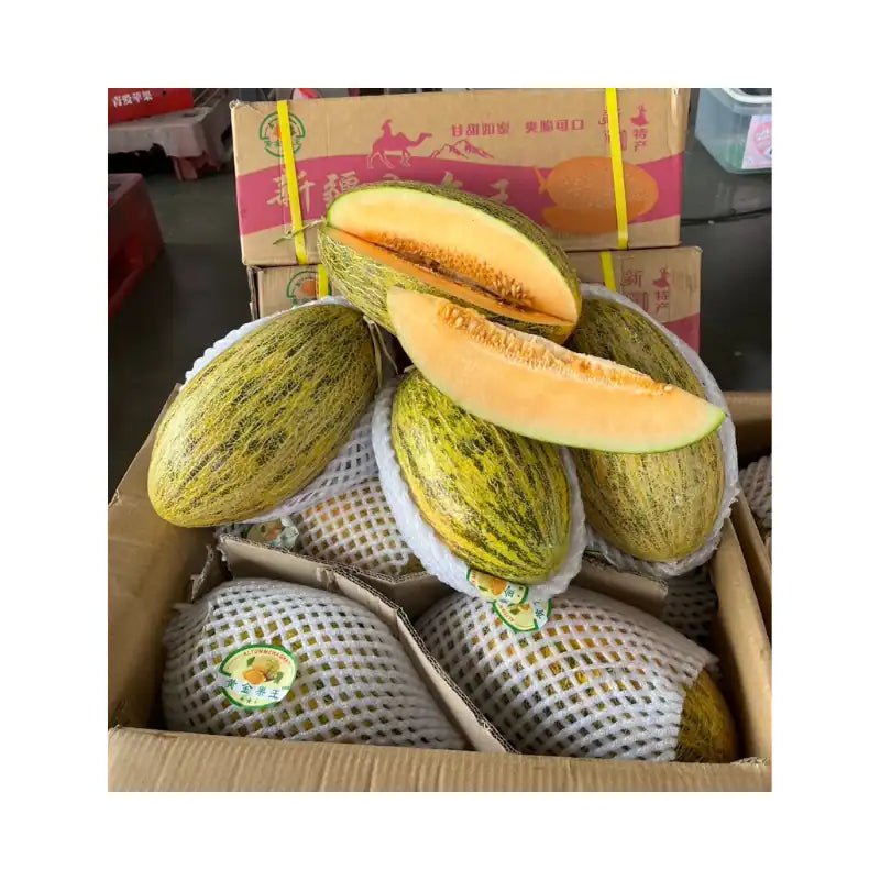 Yellow Melon Pink-Brown Box (4 Fruits per 13kg Box)